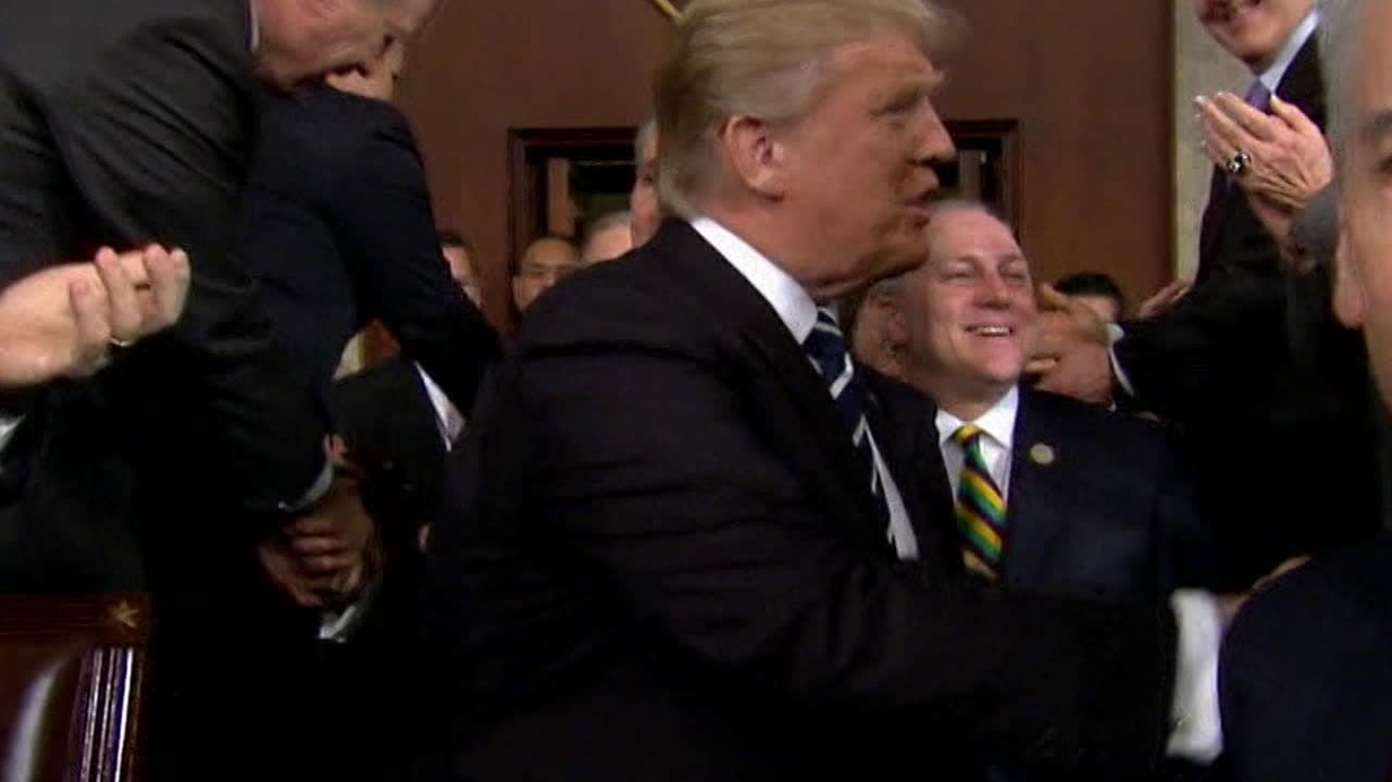 Trumps ultimatum: "Rösta bort obamacare eller förlora din plats"