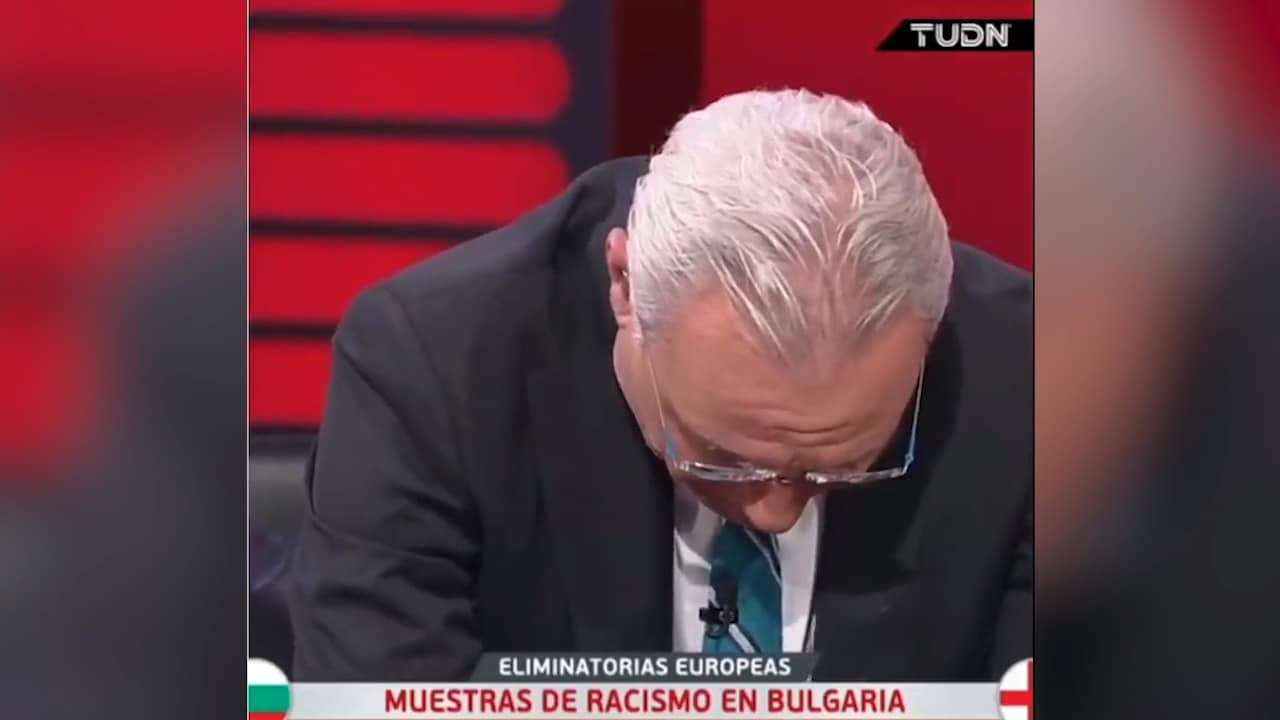 Här börjar legendaren gråta efter rasistattackerna