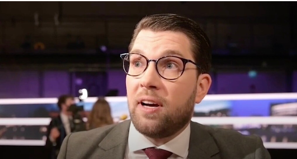 Partiledarna oroliga för ny flyktingström