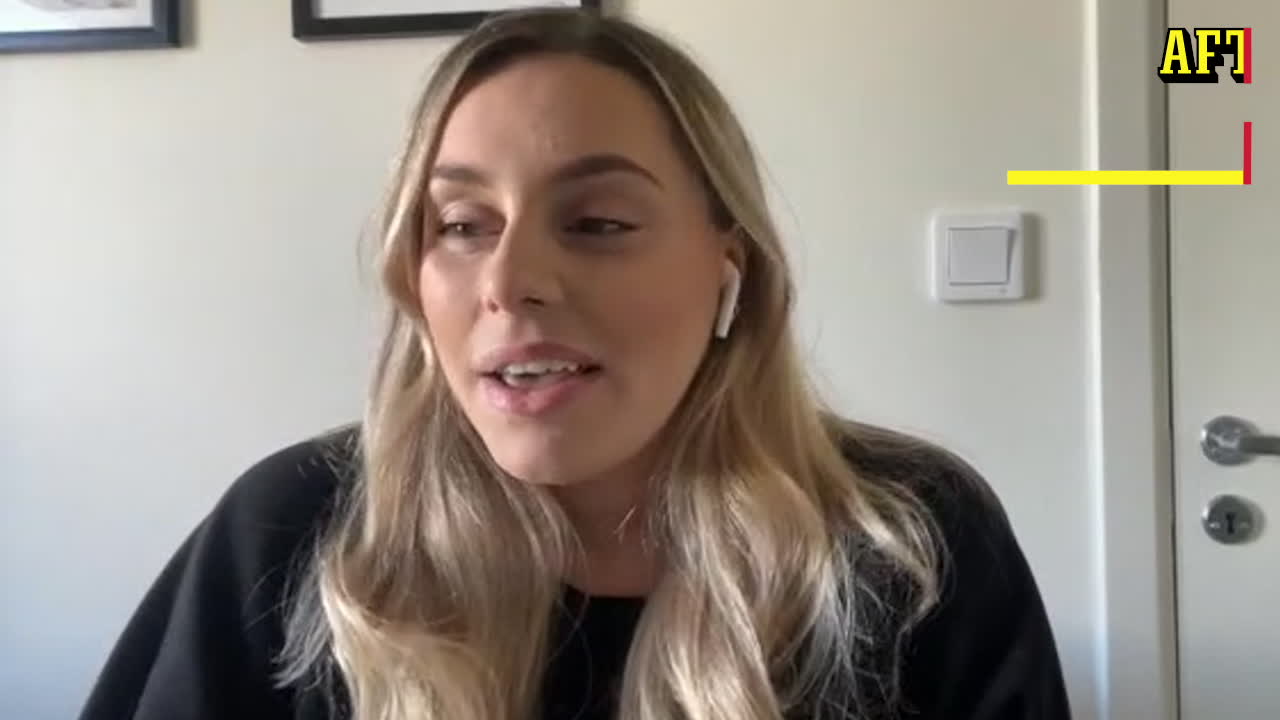 Edona, 27, förlorade sina tvillingar - brister i vården