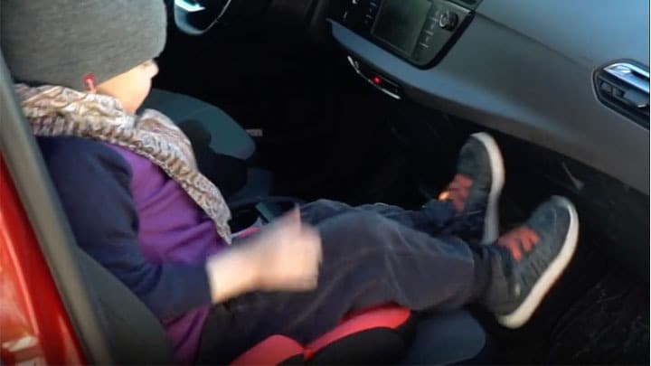 Så åker barnen säkert i bilen