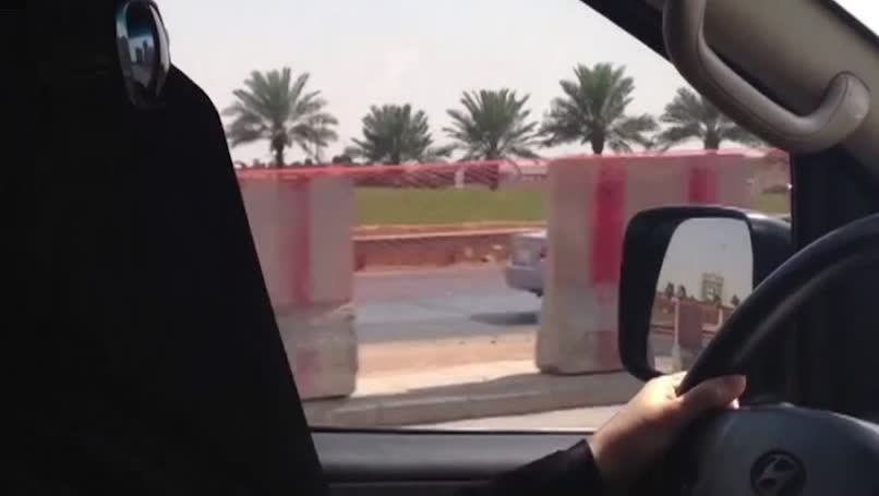 Kvinnor ska få köra i Saudiarabien