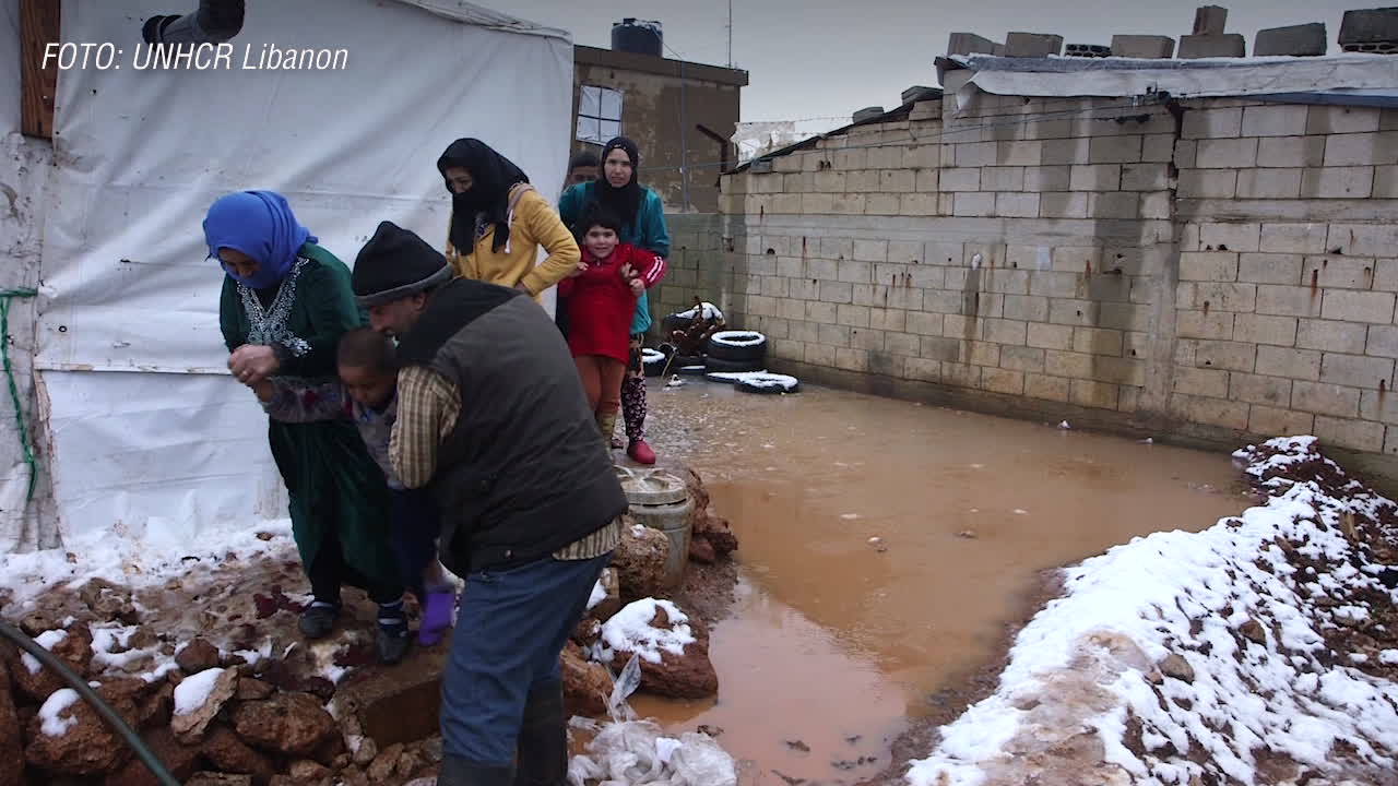 Svenska Karolina mitt i flyktingkrisen