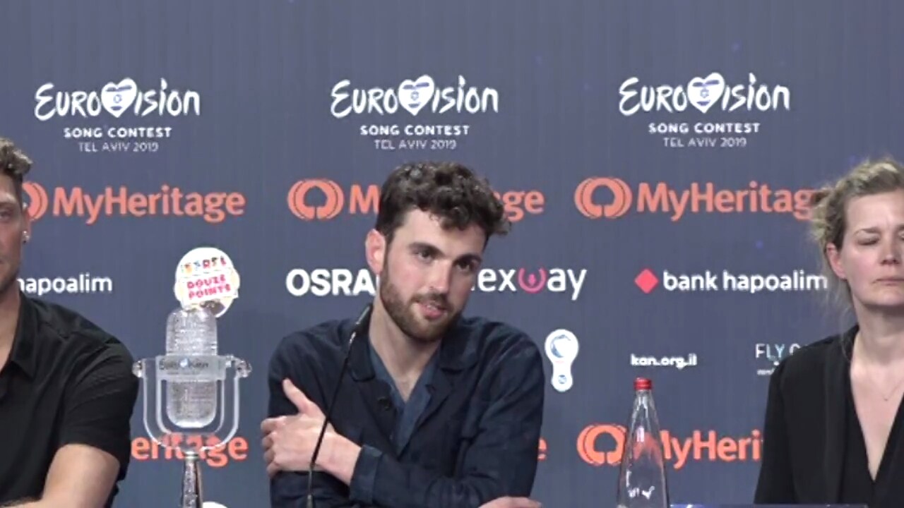 Vinnarens pik till Eurovision-journalisterna