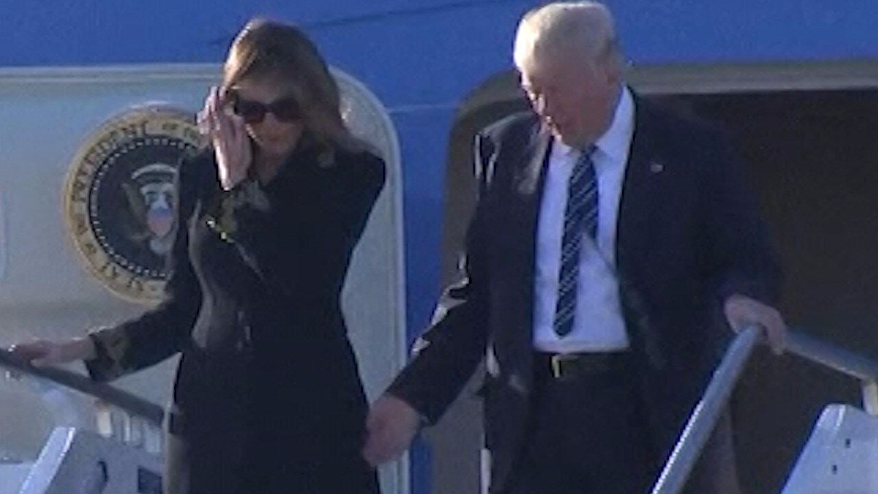 Melania nobbar närkontakt med Donald, igen!