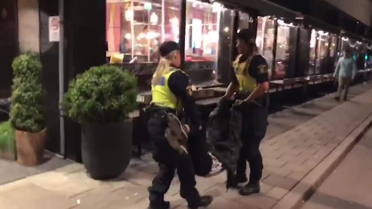 Här avvisas kinesiska turisterna i Stockholm – se vittnets film