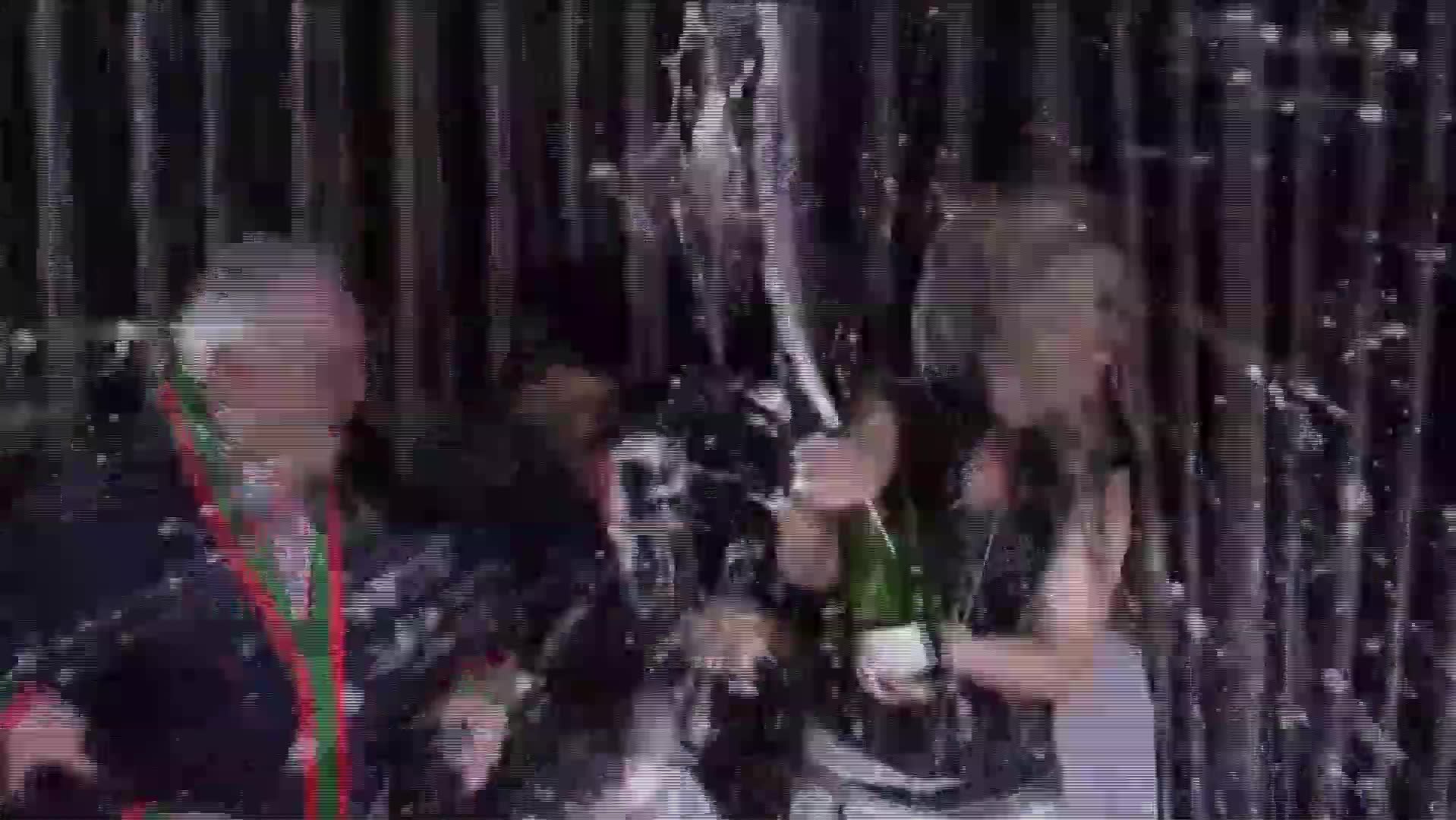 Wiktoria och Jon Henrik firade vinsten i skumpa