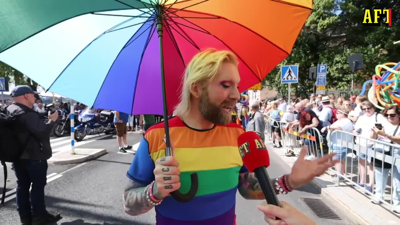 Rickard "Gaytenoren" Söderberg startar Prideparaden: "Ska hänga i liften"