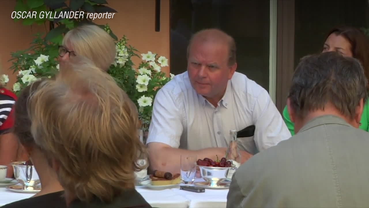 Eskil Erlandsson åtalas för sexuella ofredanden