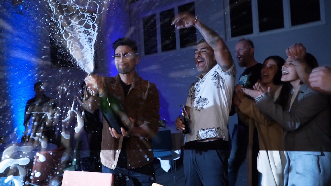 Lina Hedlunds blodvite på efterfesten – Linnea Henriksson avslöjar allt