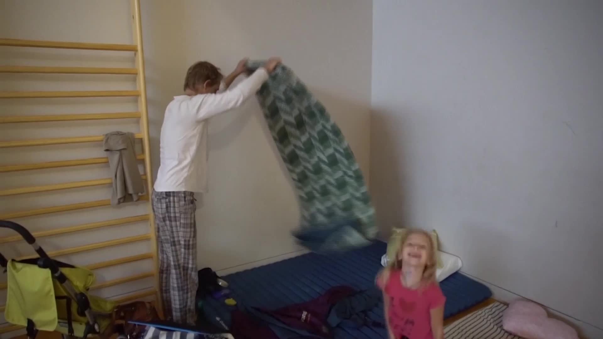 Här ockuperar katalaner vallokaler