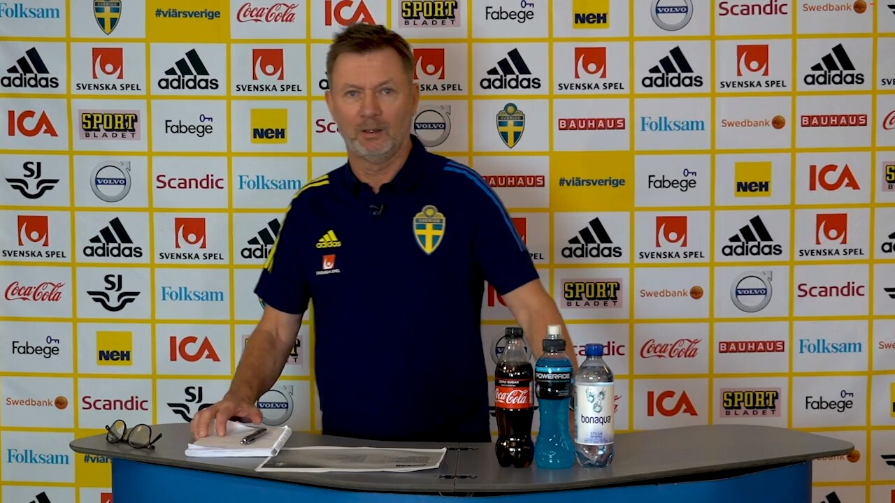 Här presenterar Gerhardsson EM-kvaltruppen