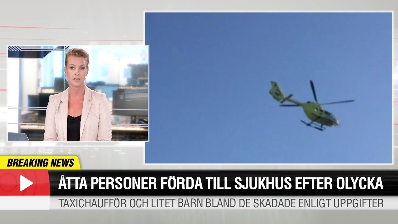 Åtta personer förda till sjukhus efter olycka