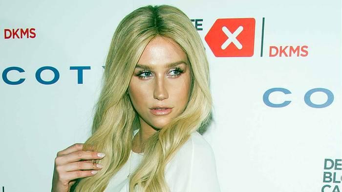 Kesha: ”Erbjöds frihet om jag ljög om våldtäkerna”