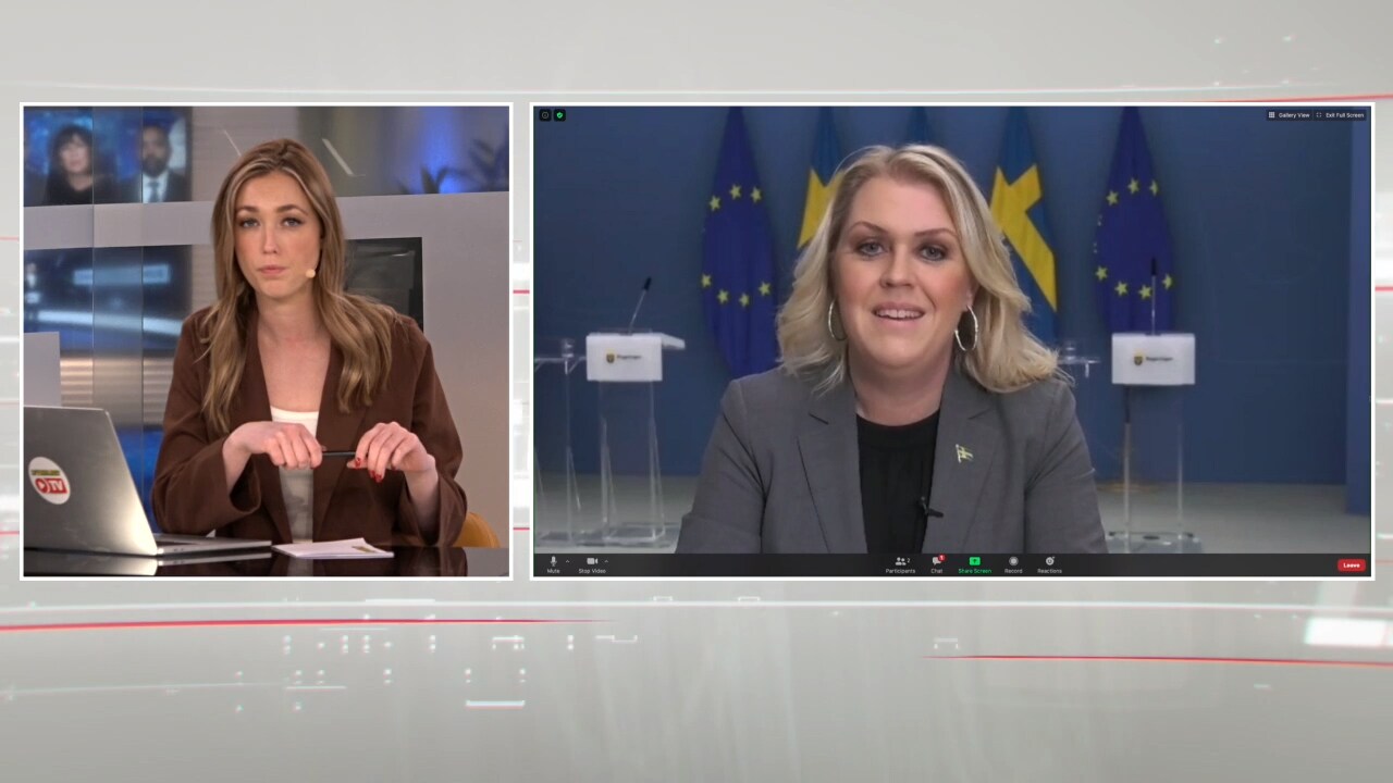 Hör Lena Hallengren om restriktioner på offentliga tillställningar