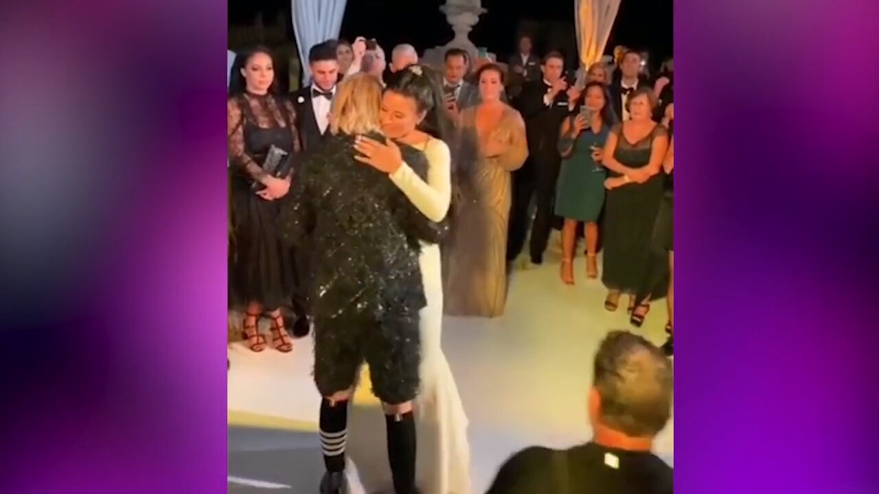 Stjärnorna gifte sig på lyxpalats