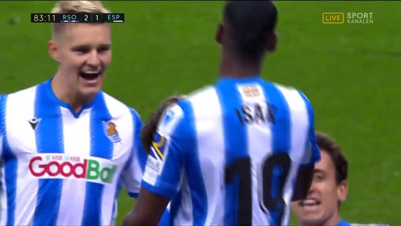 Här frälser Isak Real Sociedad