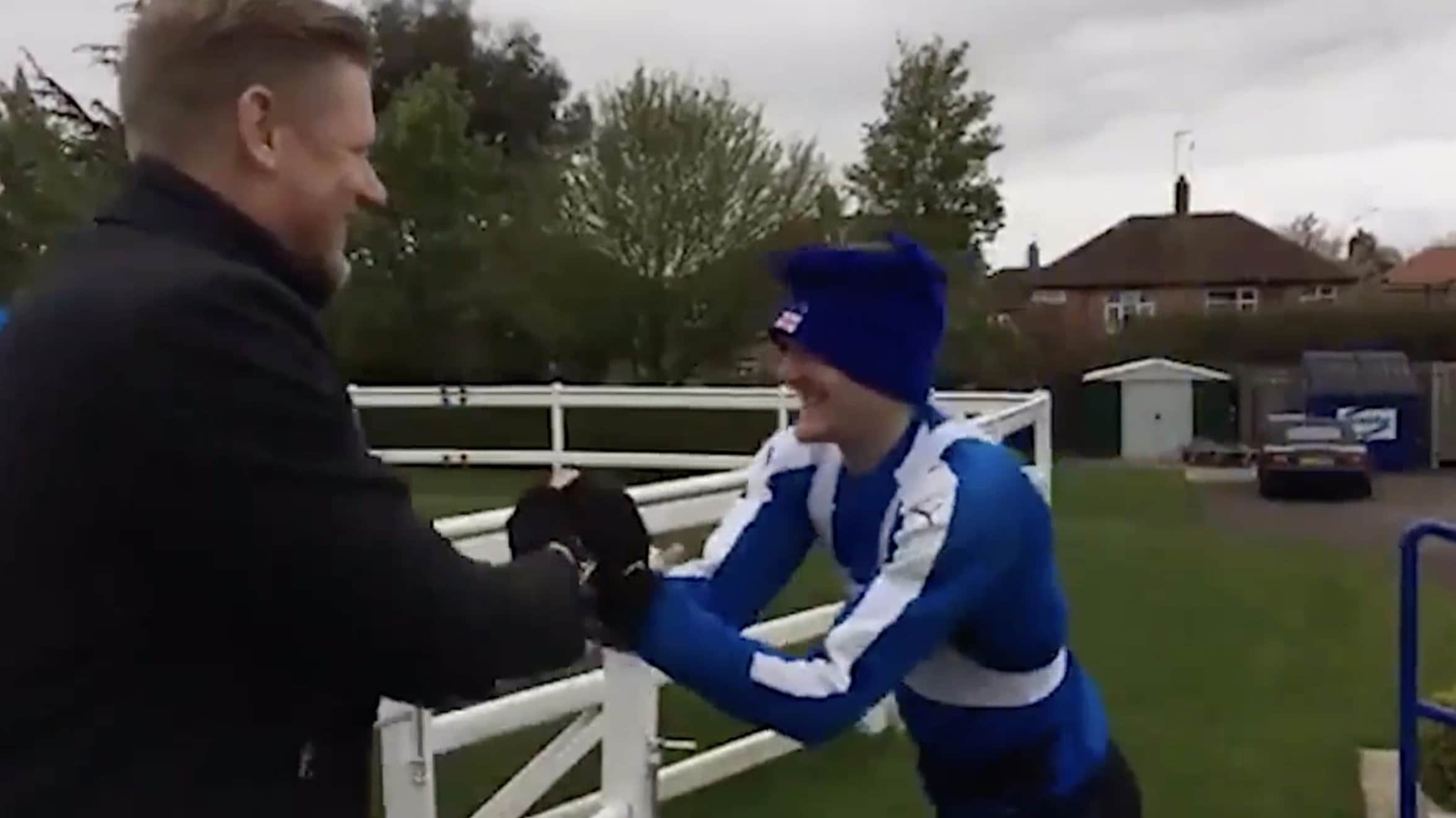 Vardys kaxiga "pappaskämt" mot Schmeichel