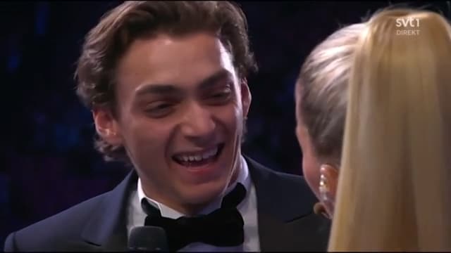 Fräcka frågan till Duplantis som fick Globen att skratta