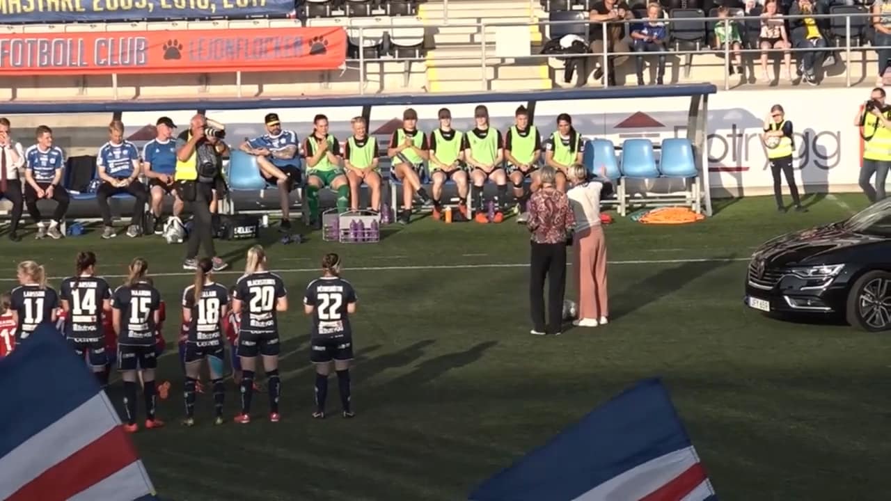 Här presenteras Fischer av LFC