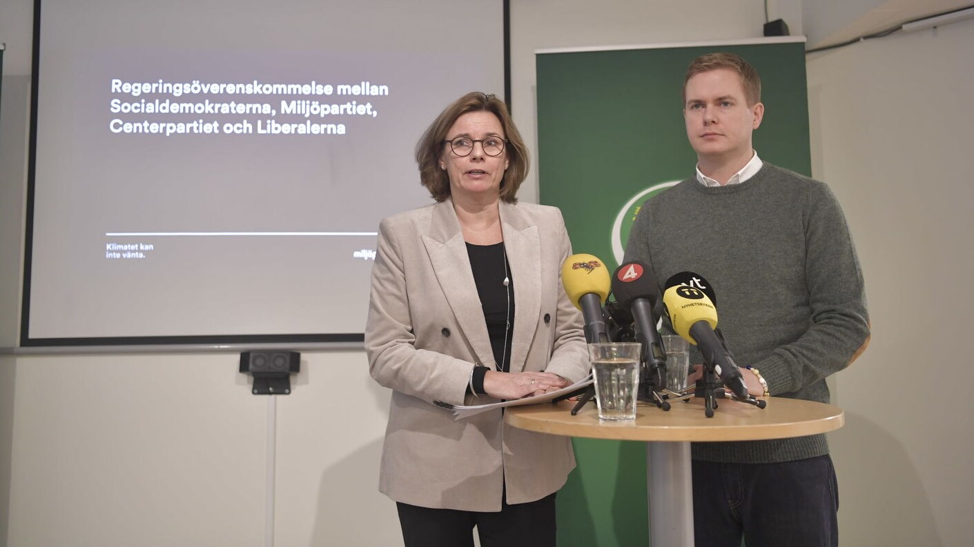 MP säger ja till samarbete med L, C och S.