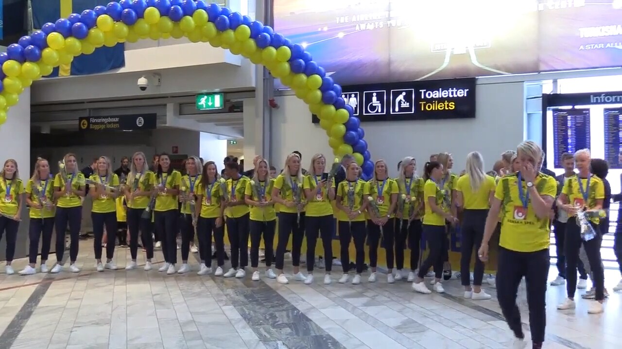 Fischer i tårar – när familjen överraskar