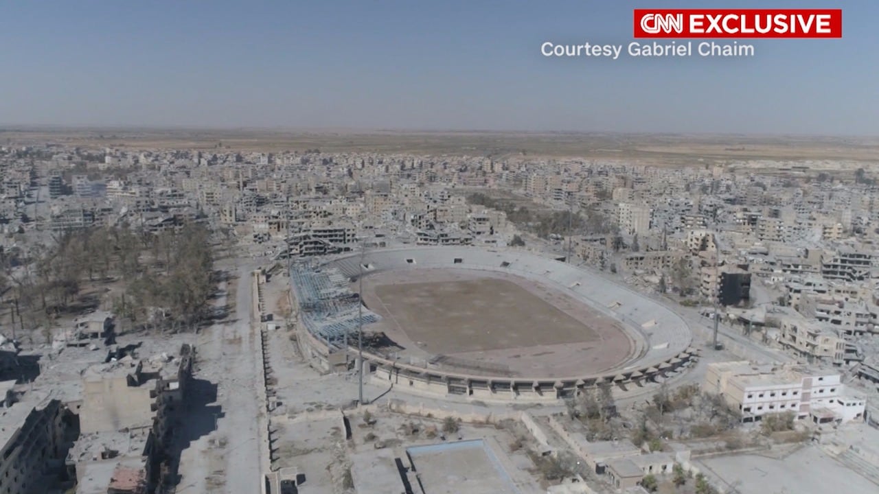 Se exklusiva drönarbilderna från Raqqa efter att IS besegrats