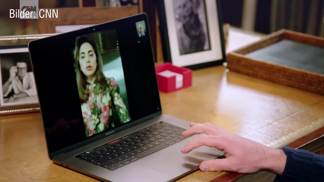 Här skypar Prins William och Lady Gaga