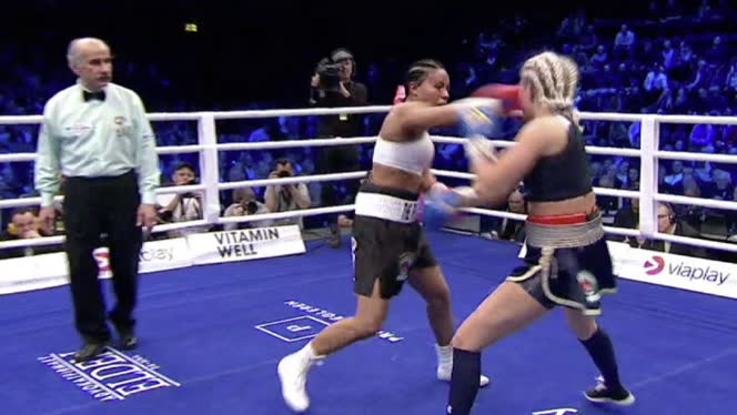 Världsmästarinnan slog Klara Svensson