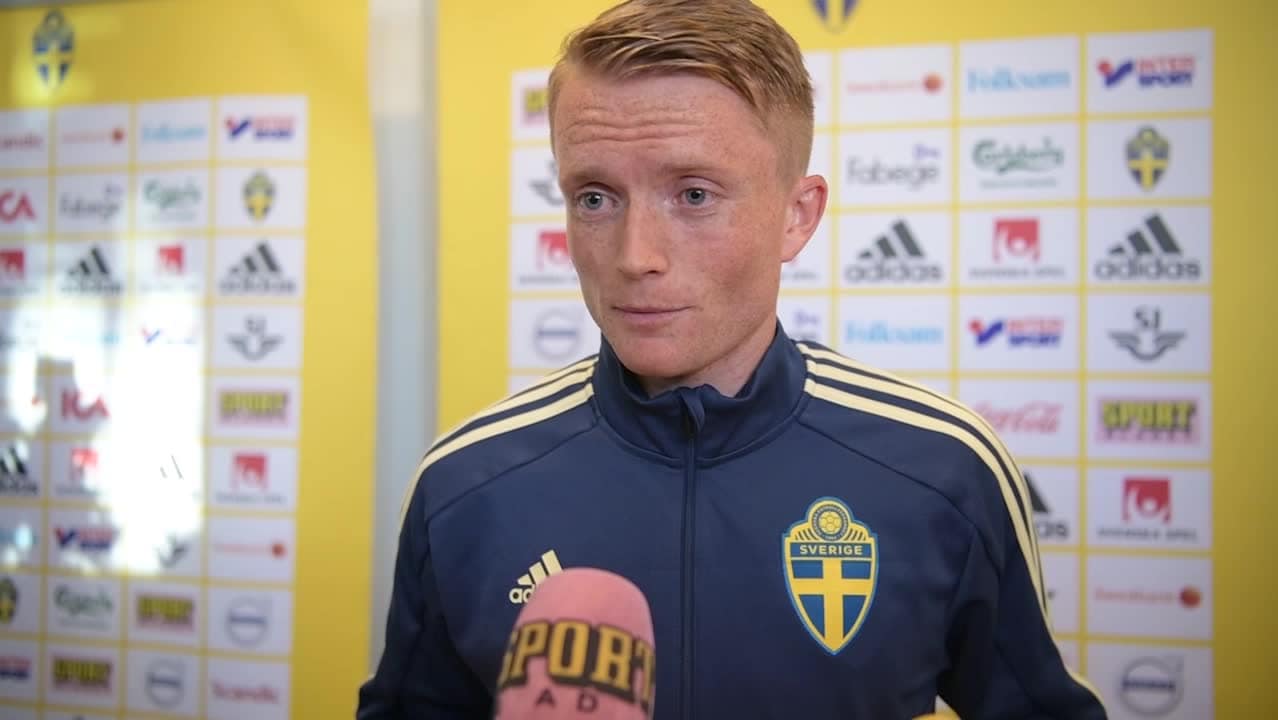 Larsson: "Det är väl ingen som missat att jag blev utbytt"