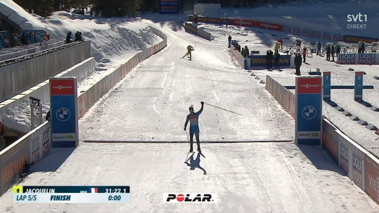 Här knäcker Samuelsson rivalen på upploppet – tar VM-silver efter fullt skytte