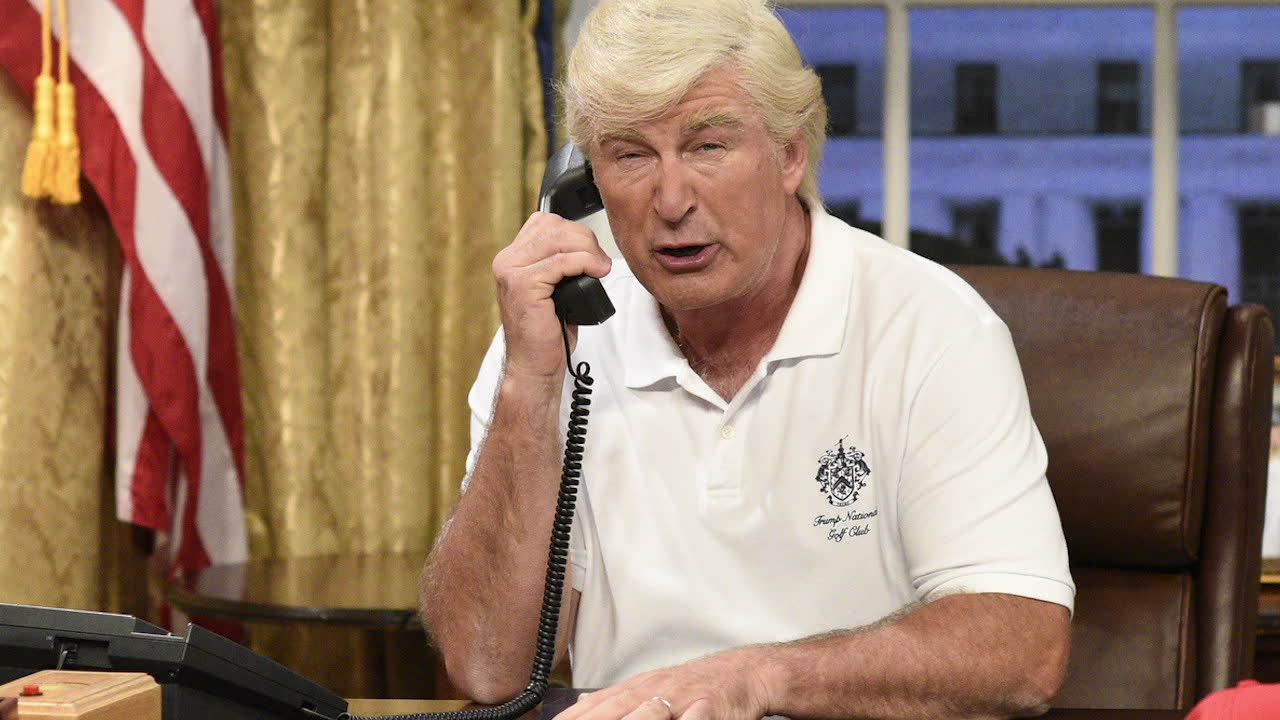Se Alec Baldwins imitation av presidenten – sågas av Trump