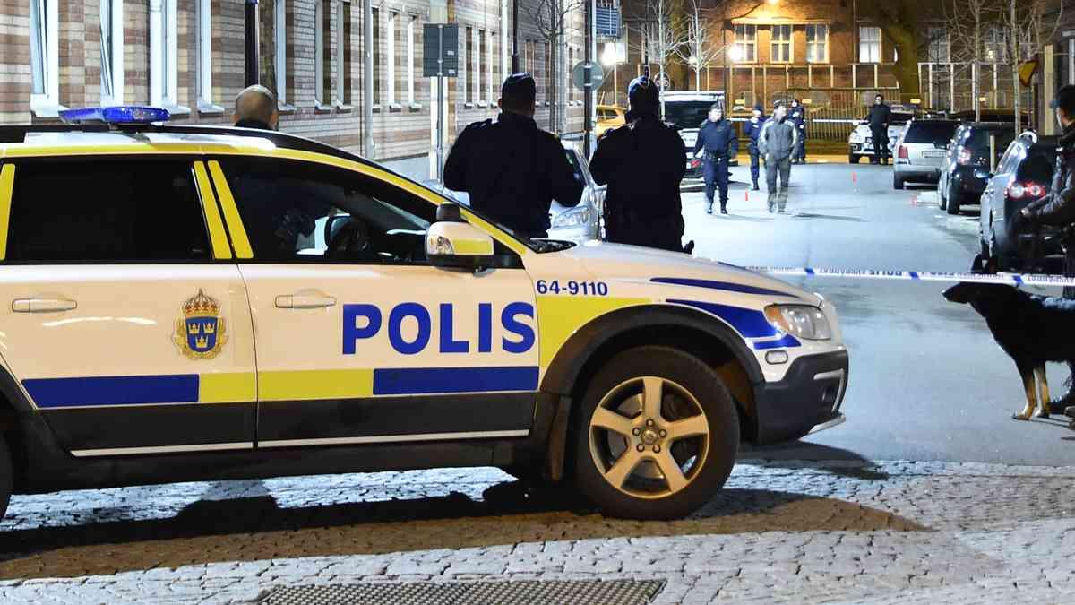 Man mördad på öppen gata i Landskrona - nu söker polisen vittnen