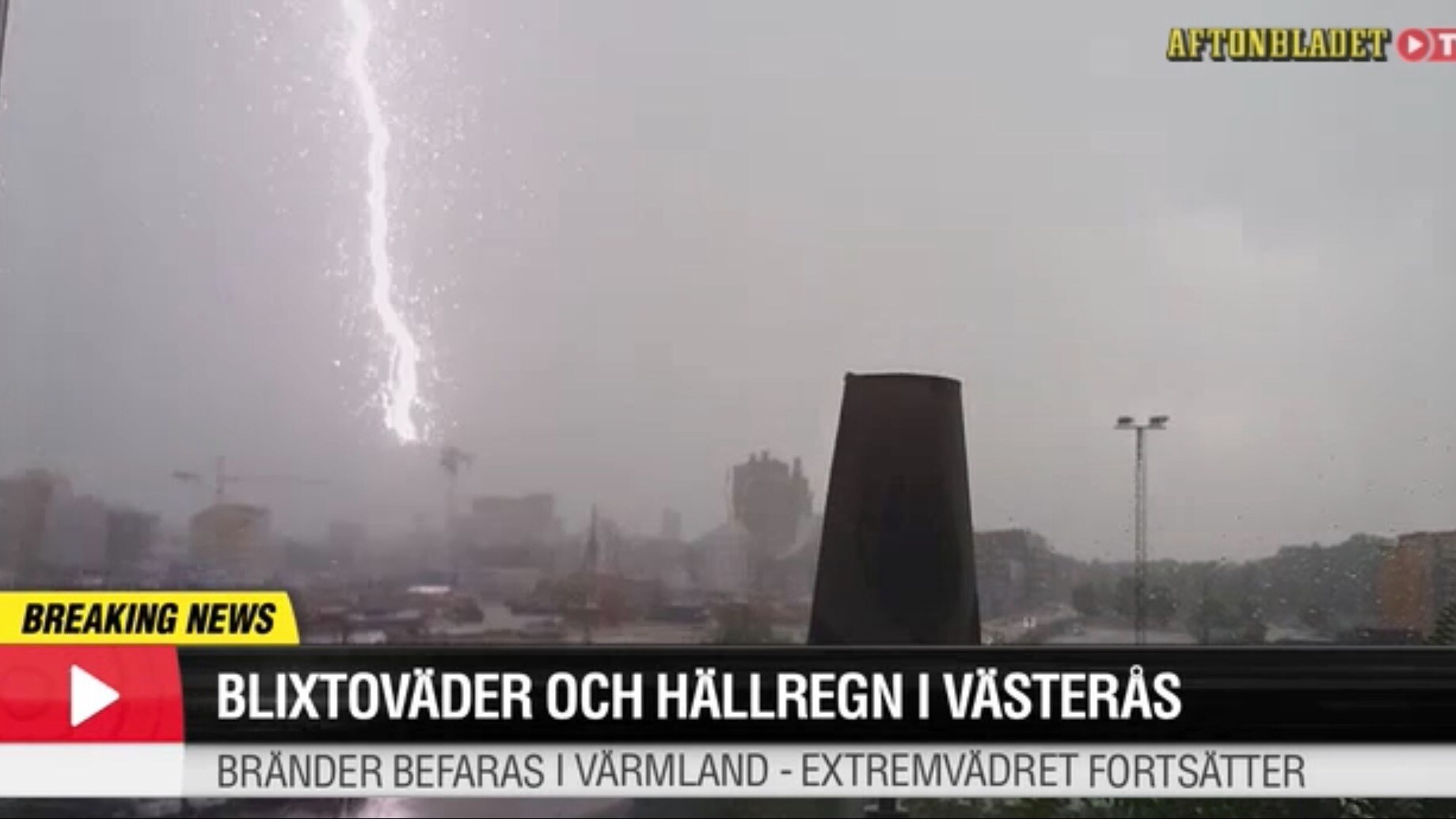 Blixtoväder och hällregn i Västerås