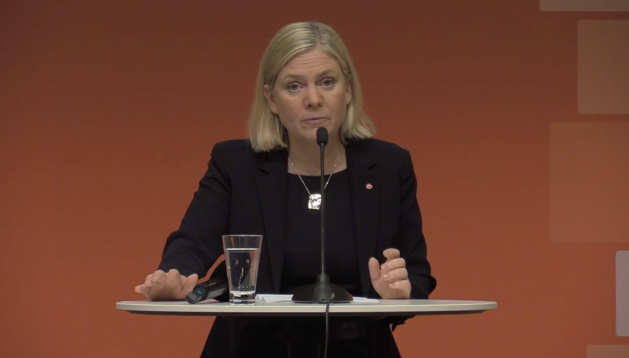 Magdalena Andersson håller sin första pressträff som partiledare för Socialdemokraterna