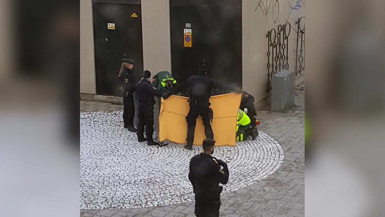 Vittnet på plats i Vårby Gård: "Hörde hur det helt plötsligt small"