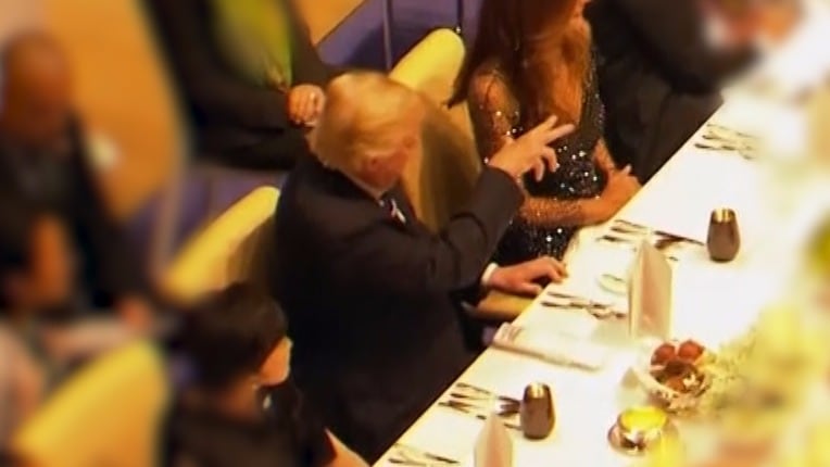 Trumps märkliga gester - mot Putin