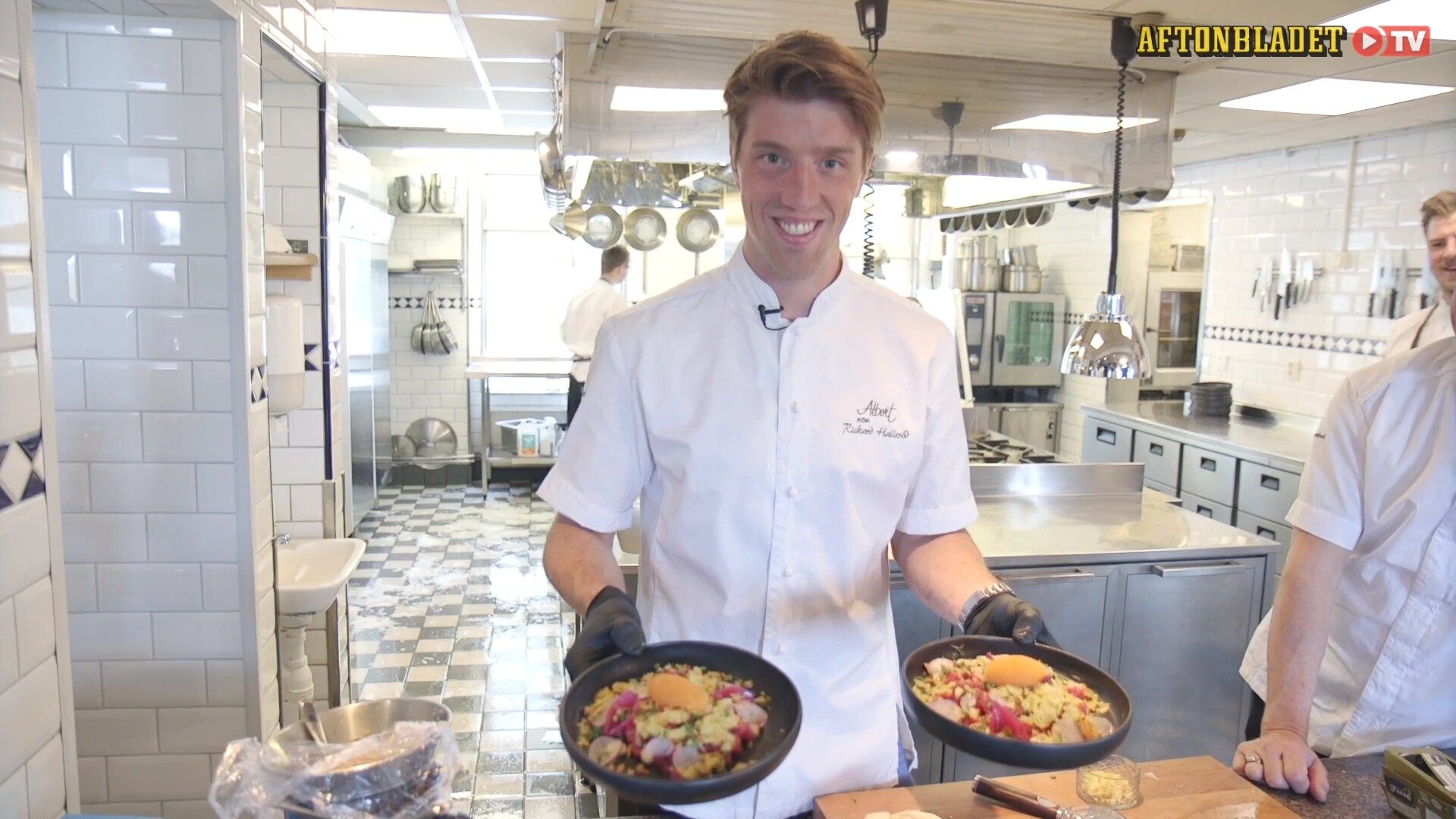 ”Väldigt enkelt att åka hem till morsan där maten är klar”