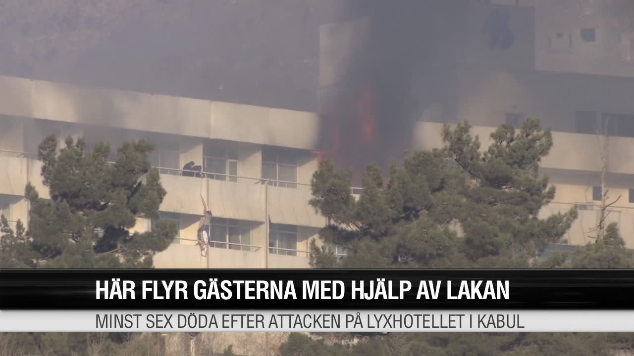 Här flyr gästerna med hjälp av lakan