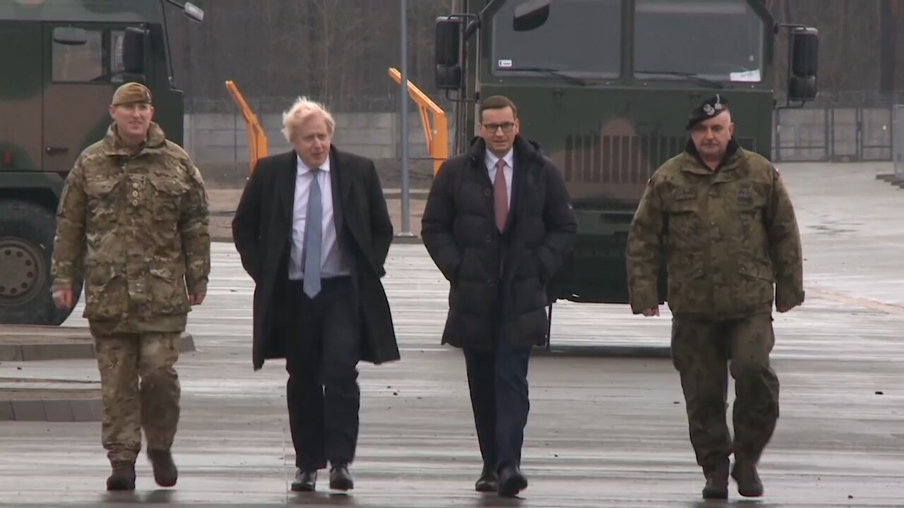 Boris Johnson: "Vi står på randen till en avgrund"