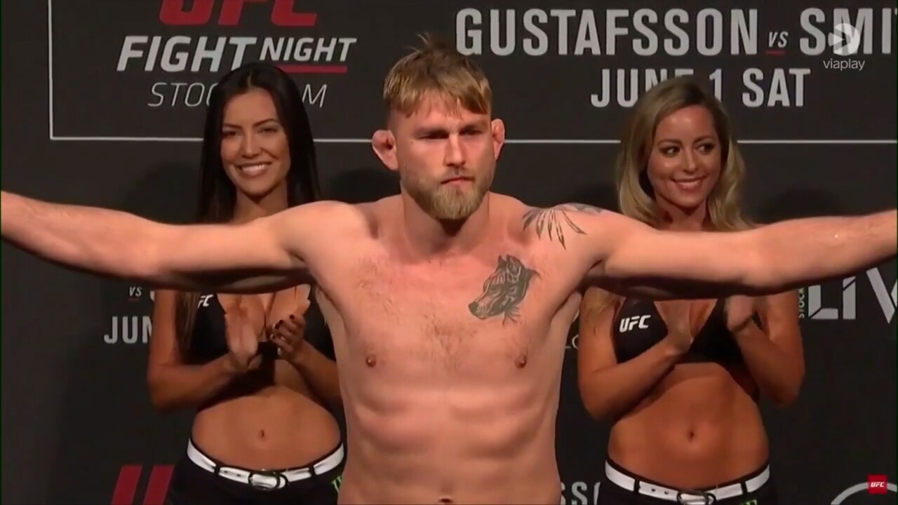 Gustafsson möts av folkets jubel