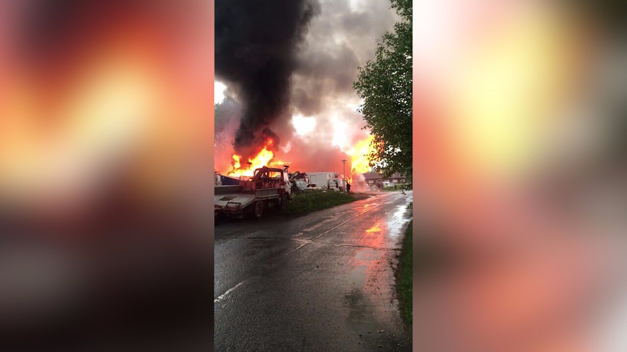 Allmänheten varnas – explosionsrisk efter brand i Krokom