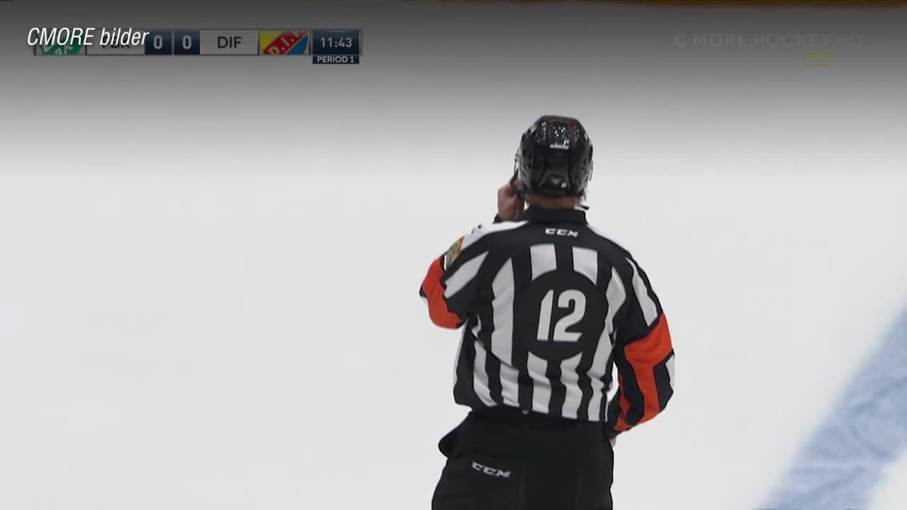 Här kommer domaren på Djurgårdens miss