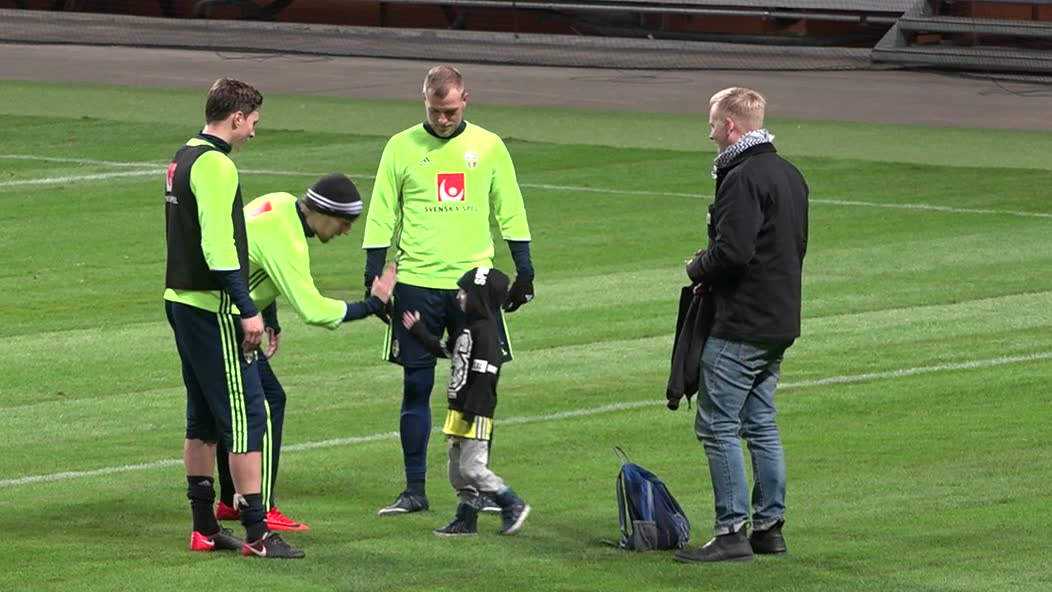 Här uppfyller Guidetti 10-åringens dröm