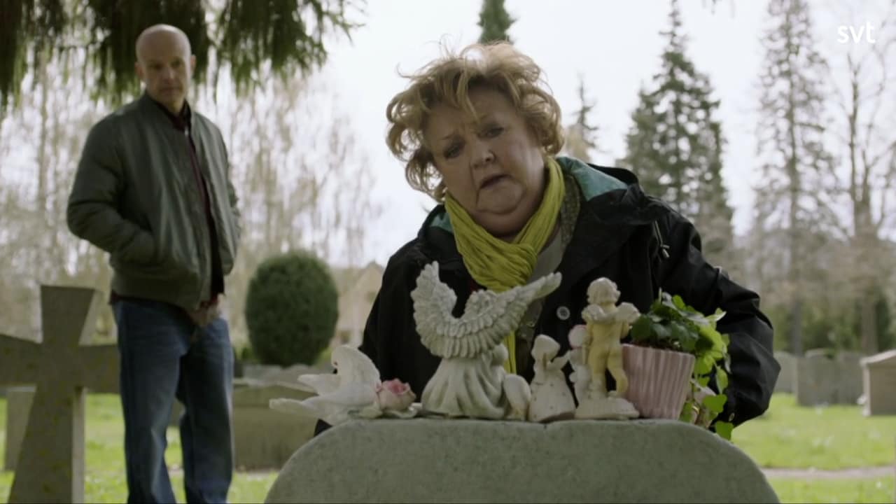 Se klippet – så hedras Lill-Babs i ”Bonusfamiljen”