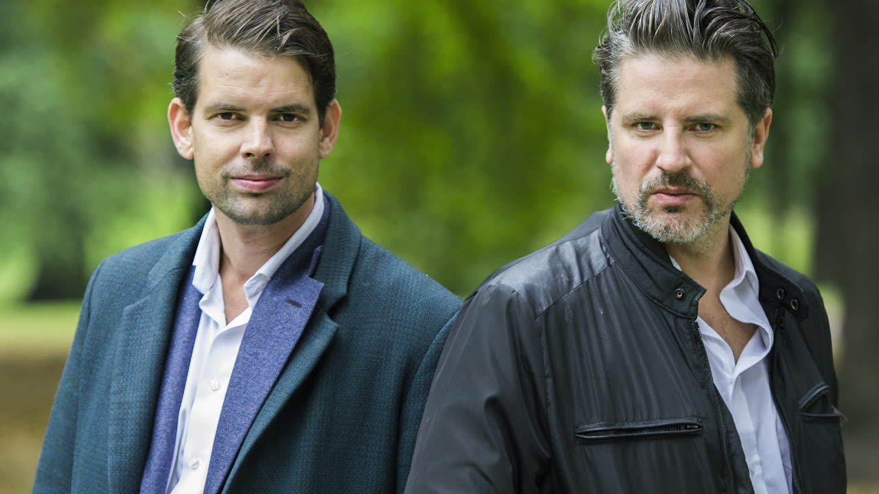 Sigge Eklund flyttar utomlands – hör honom berätta om beslutet