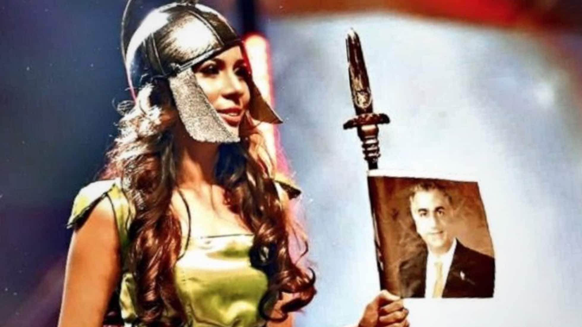 Yalangoch Miss Parij fotosurati