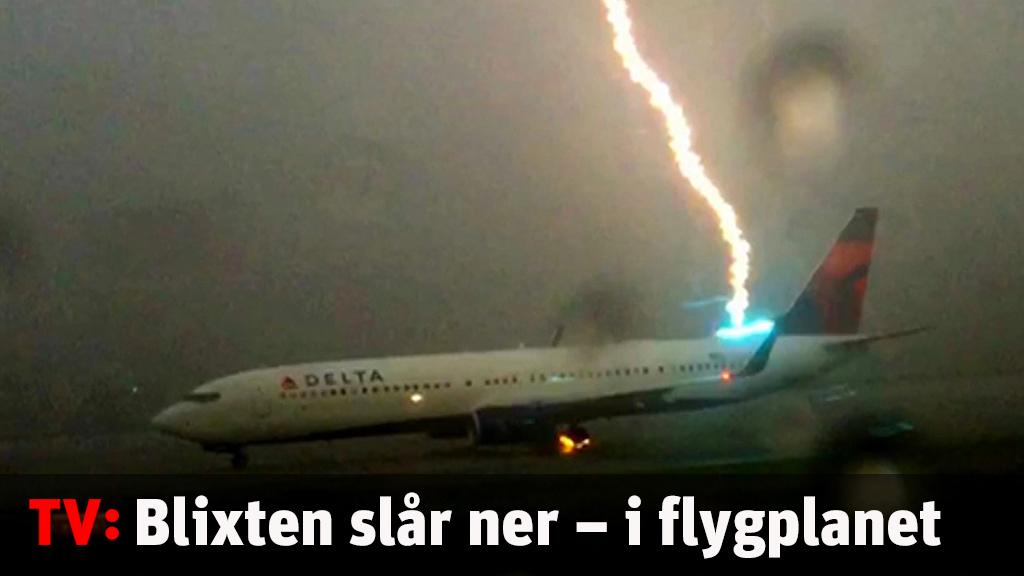 Här slår blixten ner – i flygplanet