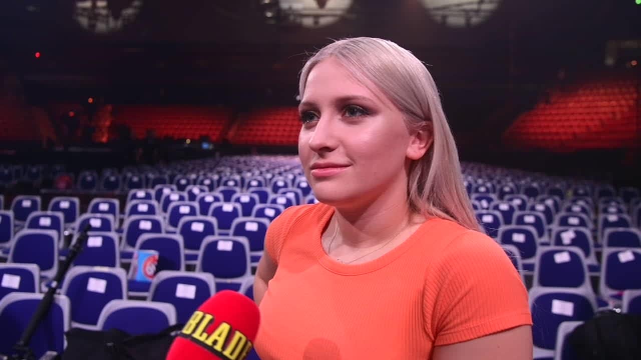 Rebecka Karlsson: "Jag blev inte välkomnad tillbaka till skolan"