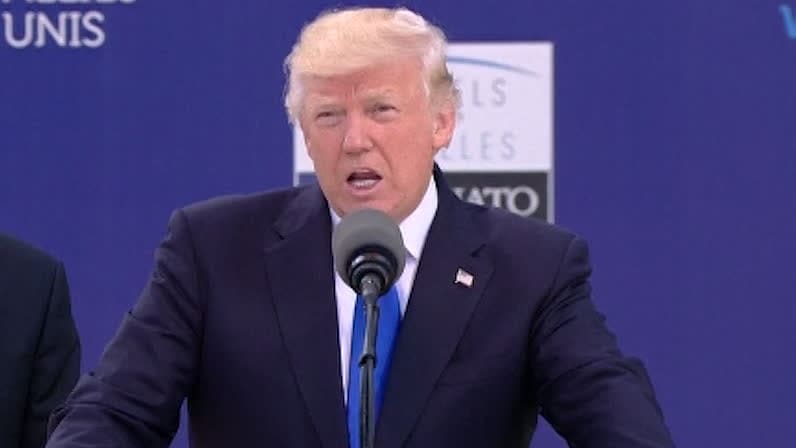 Trump: “Tusentals människor strömmar in i våra länder”